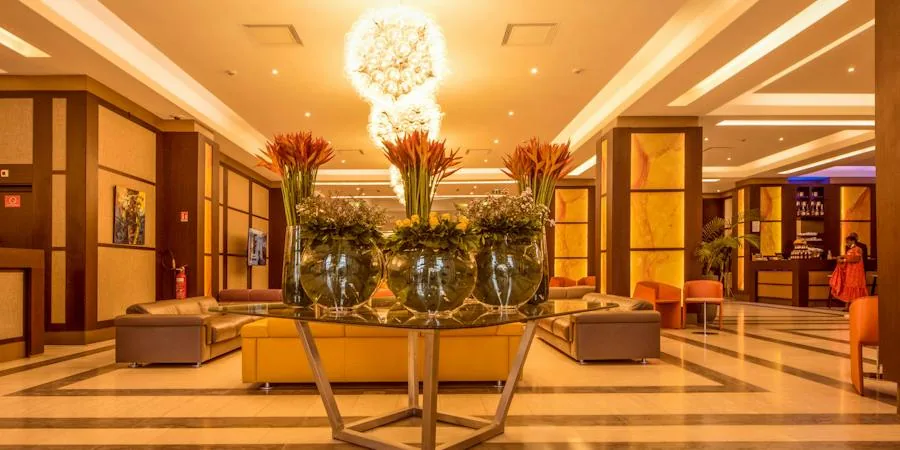 Hall d’accueil du Krystal Palace Douala