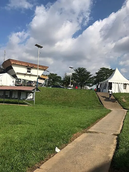Bâtiment du rectorat de l’Université de Douala